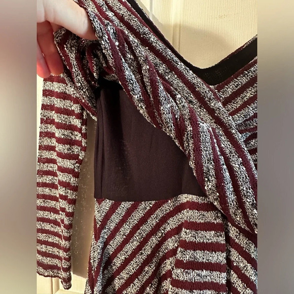 FREE PROPLE S Maverick Knit Gray Eggplant Stripe Wrap Lined Skater Dress V Neck - Picture 9 of 14